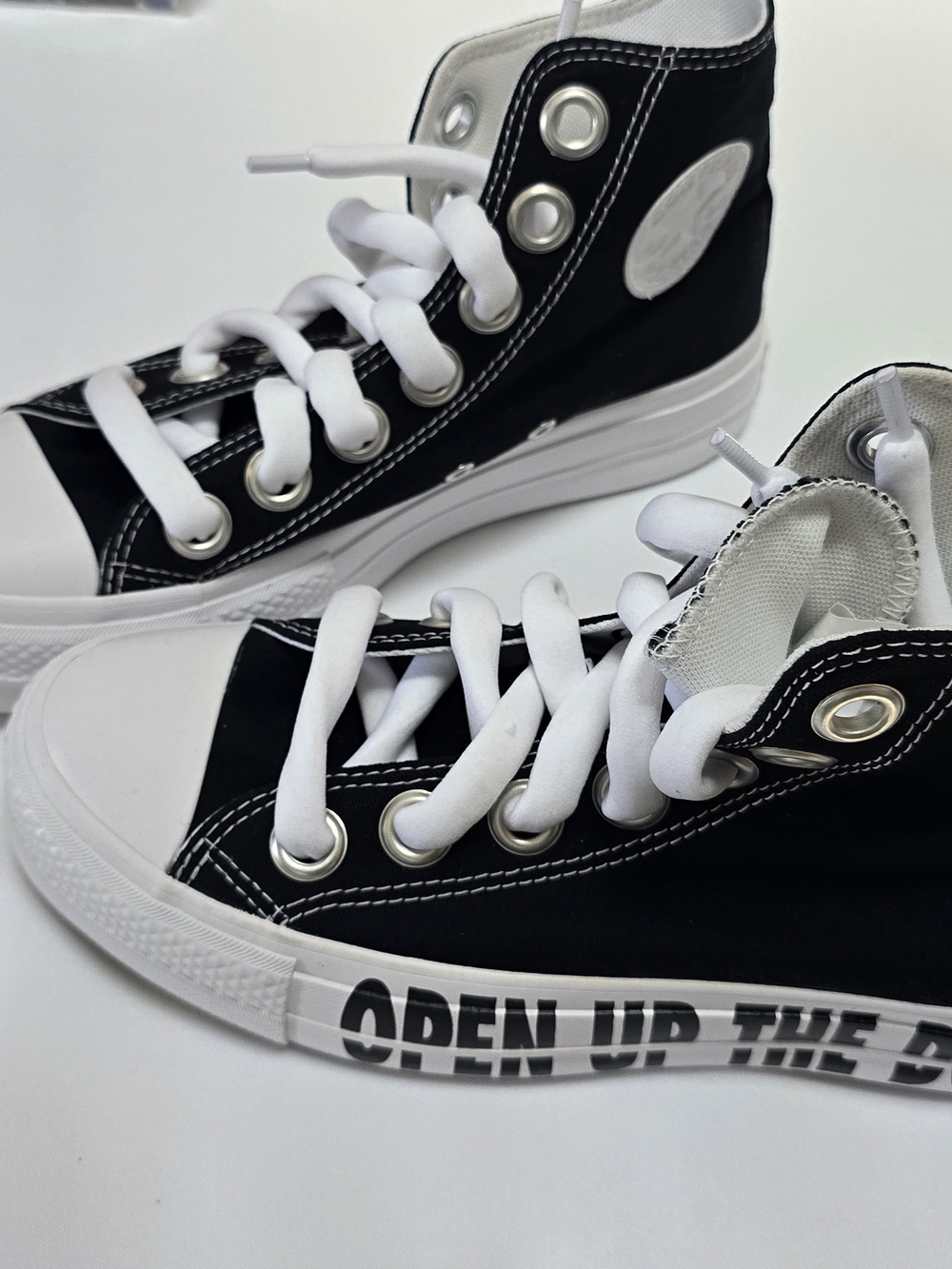 Eilish x Converse Chuck Taylor Shoes Black / White "OPEN UP THE DOOR"